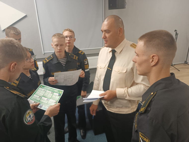 «Есть такая профессия — Родину защищать!».