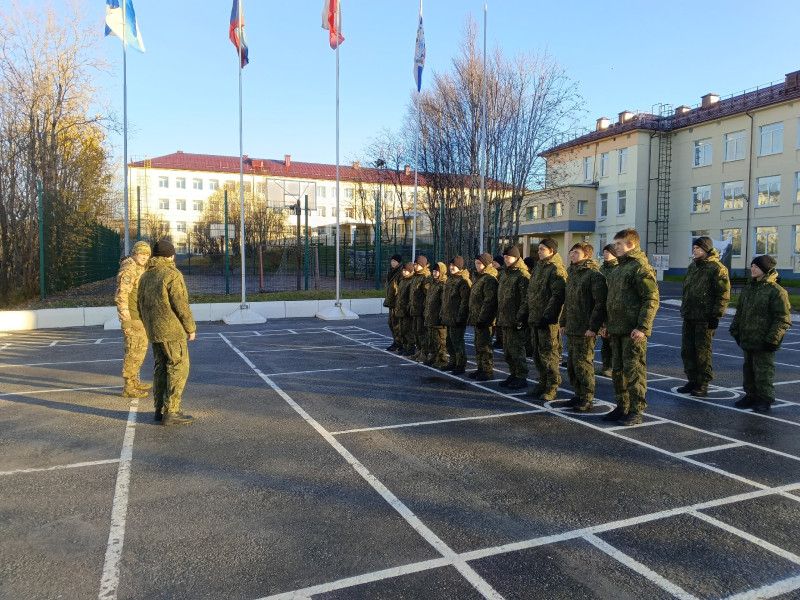 20 октября 2025 года началась 61-я военно-патриотическая смена для юношей из Ковдорского муниципального округа.